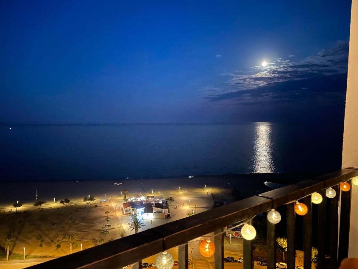 אמפוריבראבה Apartamento Vistas Al Mar Aire Acondicionado Wifi מראה חיצוני תמונה