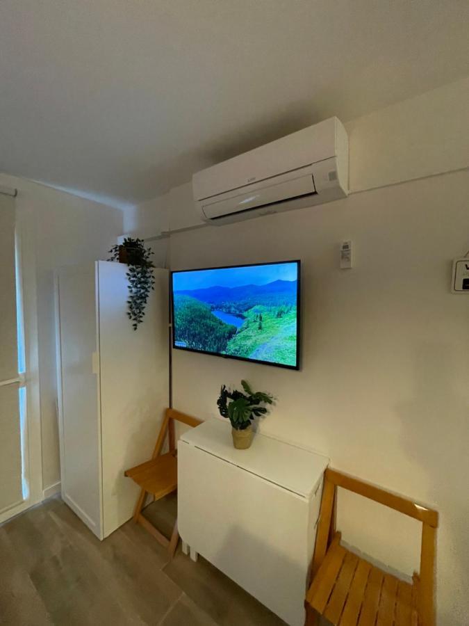 אמפוריבראבה Apartamento Vistas Al Mar Aire Acondicionado Wifi מראה חיצוני תמונה